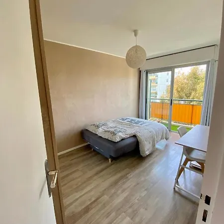 Spacious 2 Bedroom Apartment In Antibes With A Parking * אנטיב